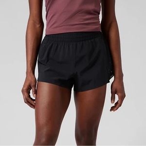 NWT Athleta black 3” hustle shorts